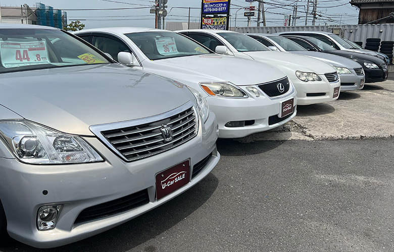 様々な車種を取り揃えておりますので、いつもは出会えないような掘り出し車両にも出会えるかも!?ふらっと立ち寄るだけでもOKです!まずはどんな車があるのか是非ご覧ください♪軽自動車、コンパクト車、ミニバン、輸入車など多種多様なラインナップが勢ぞろい♪